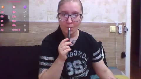 Snapshot of jessystoune1 chatting on 12.16.24 Bye everyone i cant see any reason to stay here wish u luck online show from 12.16.24