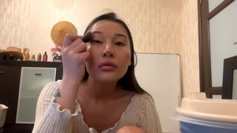 Snapshot of jesusitacatts chatting on 10.25.25 Lynn online show from 10.25.25