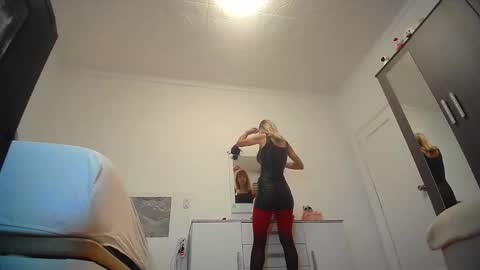 jesy online show from 11.27.25