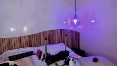 Jessica online show from 09.17.25