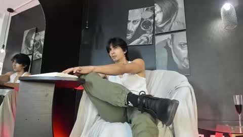 jett_savage online show from 11.14.25