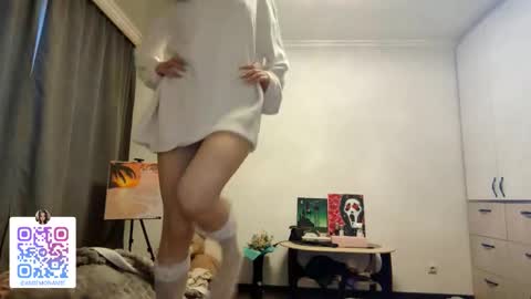 I am Gina ntmu Lets hit 10 Thumbs Up together online show from 01.17.26