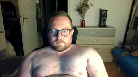 jeuneloup92 online show from 04.27.26