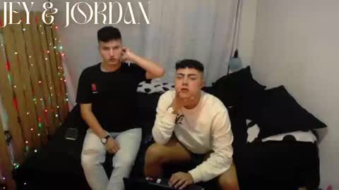 jey0987 online show from 12.10.24