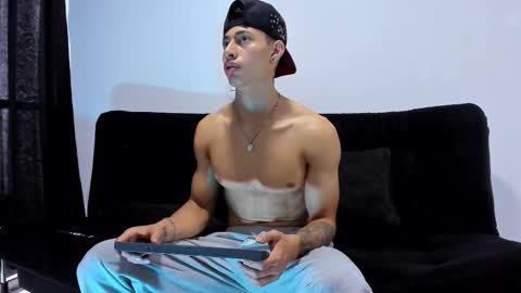 jey cox online show from 02.04.26