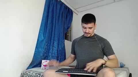 Juan David online show from 10.14.25