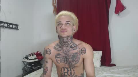 Snapshot of jeykob_23 chatting on 12.25.24 JEYKOB online show from 12.25.24