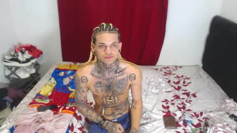 Snapshot of jeykob_23 chatting on 02.05.25 JEYKOB online show from 02.05.25