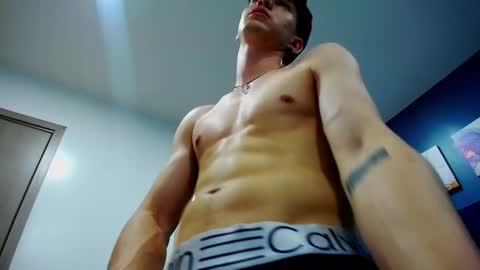 Jheampiero online show from 10.04.25