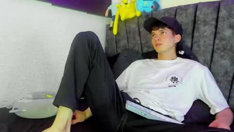 Jheampiero online show from 07.30.26