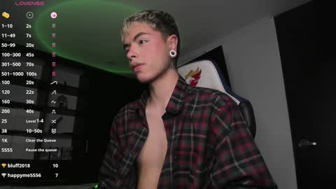 Snapshot of jhn_morghan chatting on 12.22.24 Morghan online show from 12.22.24