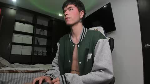 Snapshot of jhn_morghan chatting on 02.05.25 Morghan online show from 02.05.25