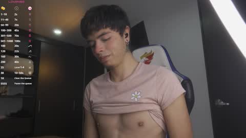 Snapshot of jhn_morghan chatting on 11.04.25 Morghan online show from 11.04.25