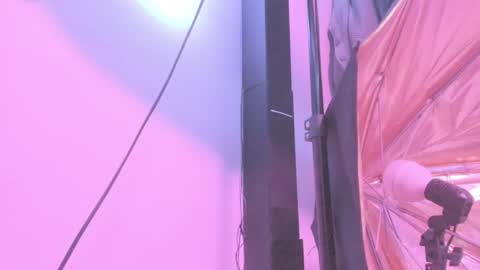 Snapshot of jhoanatrans22 chatting on 02.12.25 jhoanatrans22 online show from 02.12.25