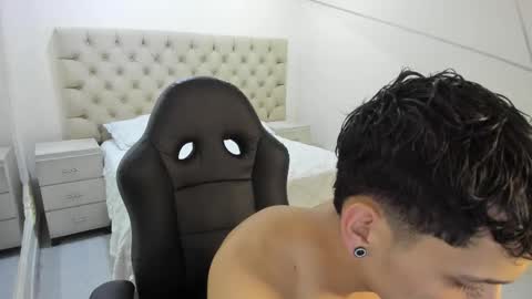 jhoanleandro online show from 12.14.25