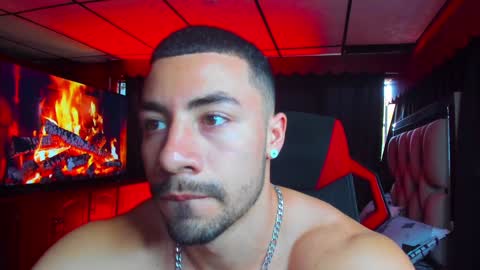 Jhojan Strong  online show from 01.16.25