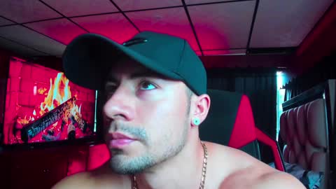 Jhojan Strong  online show from 02.06.25