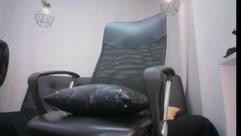 jhon_malo online show from 02.04.25