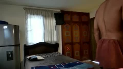 Jhon wich2 online show from 02.21.25