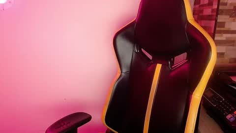 jhonatan_morales_s online show from 11.01.25