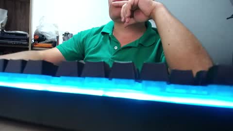 jhonatan_morales_s online show from 11.23.25