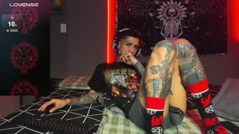 Snapshot of jhonny_ackerman chatting on 04.22.26 jhonny_ackerman online show from 04.22.26