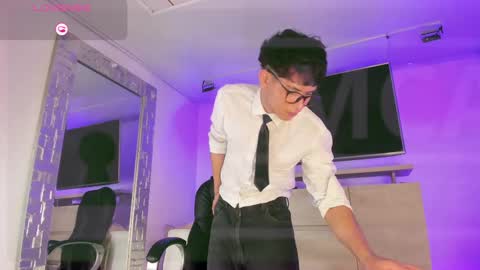 JHONNATHAN online show from 09.12.25