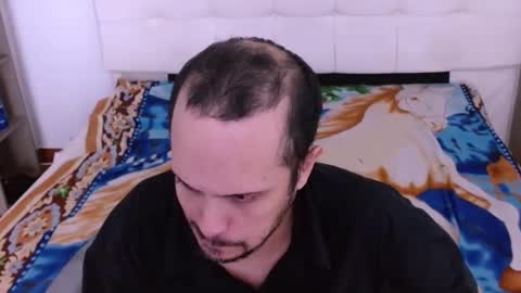 Snapshot of jhontorres018 chatting on 11.29.25 jhontorres018 online show from 11.29.25