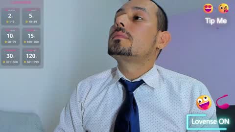 Jhony Alzate online show from 12.20.24