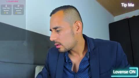 Jhony Alzate online show from 10.04.25