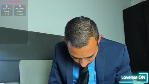 Snapshot of jhonyalzate chatting on 02.06.26 Jhony Alzate online show from 02.06.26