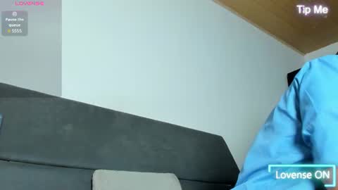 Snapshot of jhonyalzate chatting on 07.01.26 Jhony Alzate online show from 07.01.26