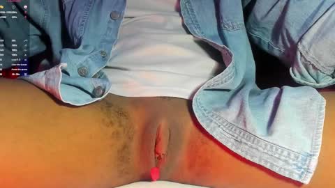 Snapshot of jhonymiller chatting on 09.09.25 jhonymiller online show from 09.09.25