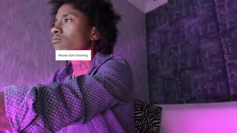 Snapshot of jhonymiller chatting on 09.13.25 jhonymiller online show from 09.13.25