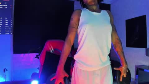 Snapshot of jhonymiller chatting on 09.26.25 jhonymiller online show from 09.26.25