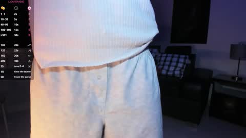 Snapshot of jhonymiller chatting on 02.19.26 jhonymiller online show from 02.19.26