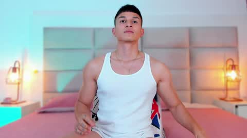 Jhosua Hunt online show from 01.07.25