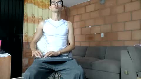 Jhosuamoore  online show from 02.13.26