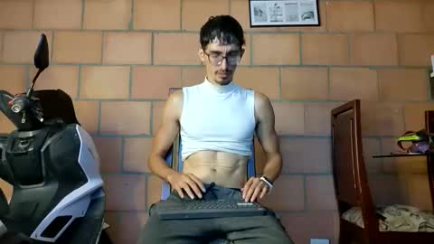 Jhosuamoore  online show from 04.08.26