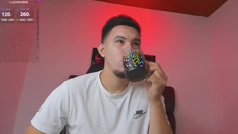 Jhonatan80  online show from 10.15.25