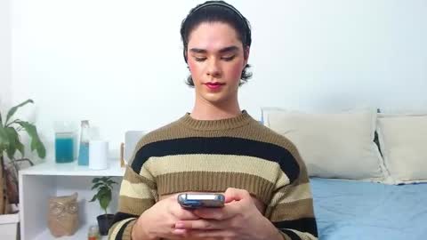 Snapshot of jhuan_cute chatting on 06.09.26 Jhuan Nhez online show from 06.09.26