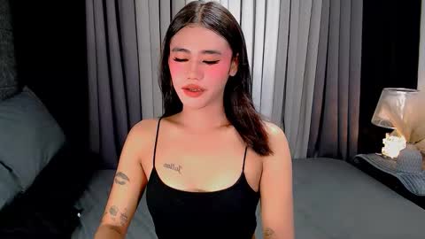 jhuliana_and_charles_room online show from 10.07.25