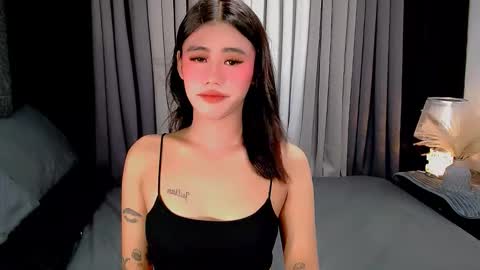 jhuliana_and_charles_room online show from 10.10.25