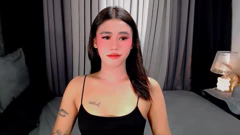 jhuliana_and_charles_room online show from 11.16.25