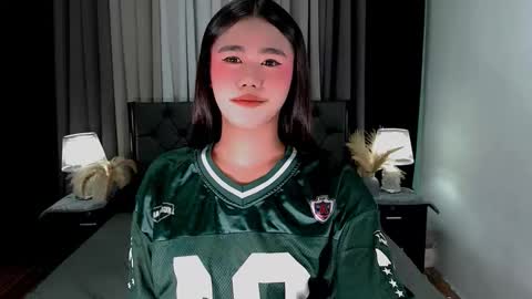 jhuliana_and_charles_room online show from 03.16.26