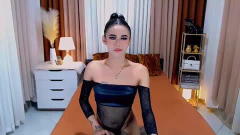 julie online show from 01.22.25