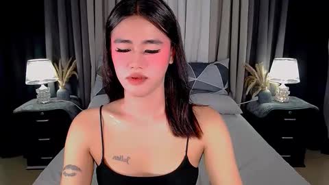 julie online show from 09.25.25