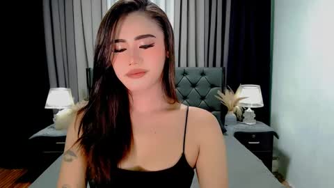 julie online show from 04.28.26