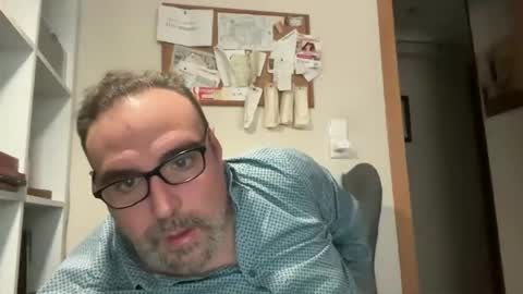 Snapshot of jim_dick chatting on 03.14.26 Jim Dick online show from 03.14.26