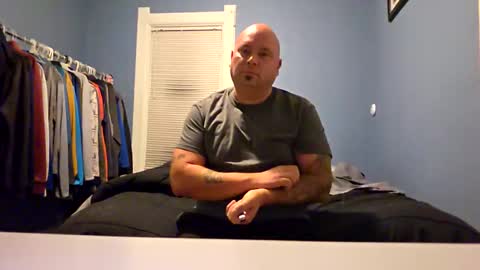 Snapshot of jiminowell chatting on 09.16.25 jiminowell online show from 09.16.25